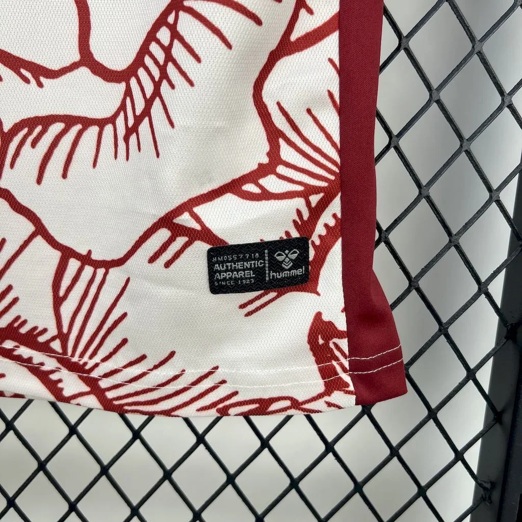 1. FC Köln 2025/26 Special Edition Jersey, foto 5