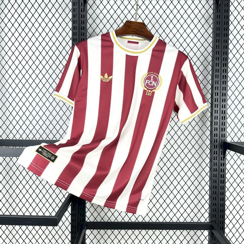1. FC Nurnberg 2025/26 125th Anniversary Jersey, foto 1
