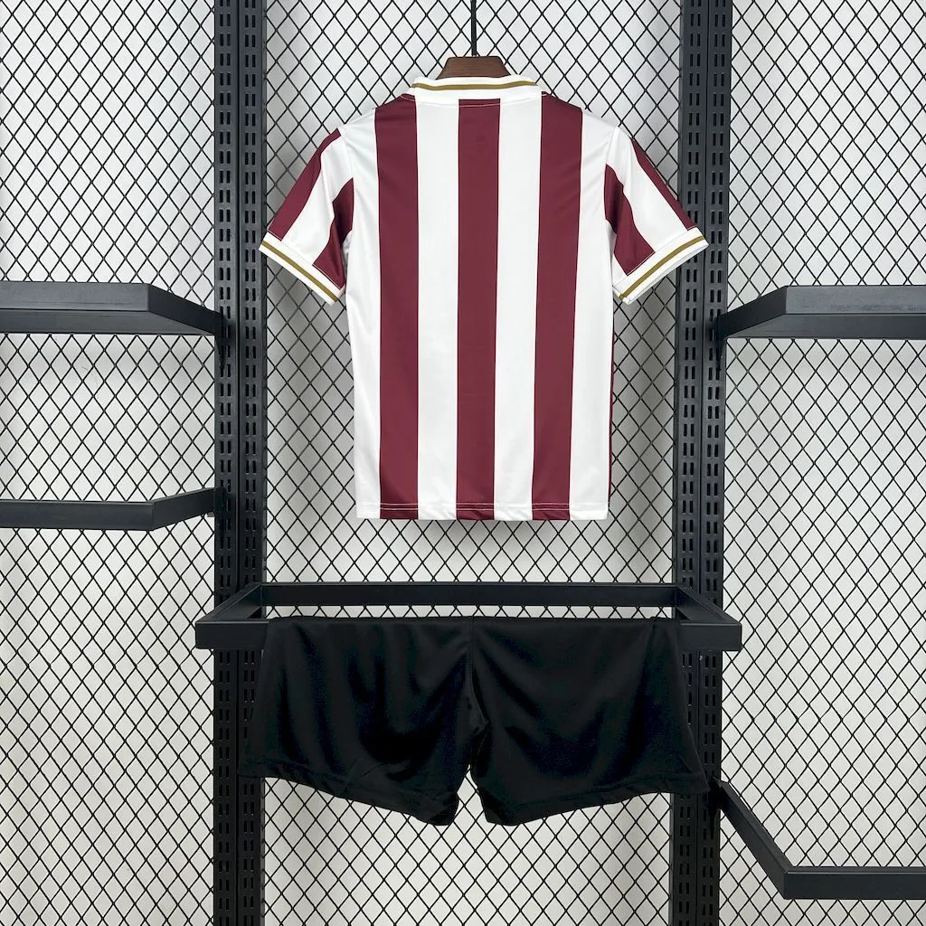 1. FC Nurnberg 2025/26 125th Anniversary Kids Kit, foto 2