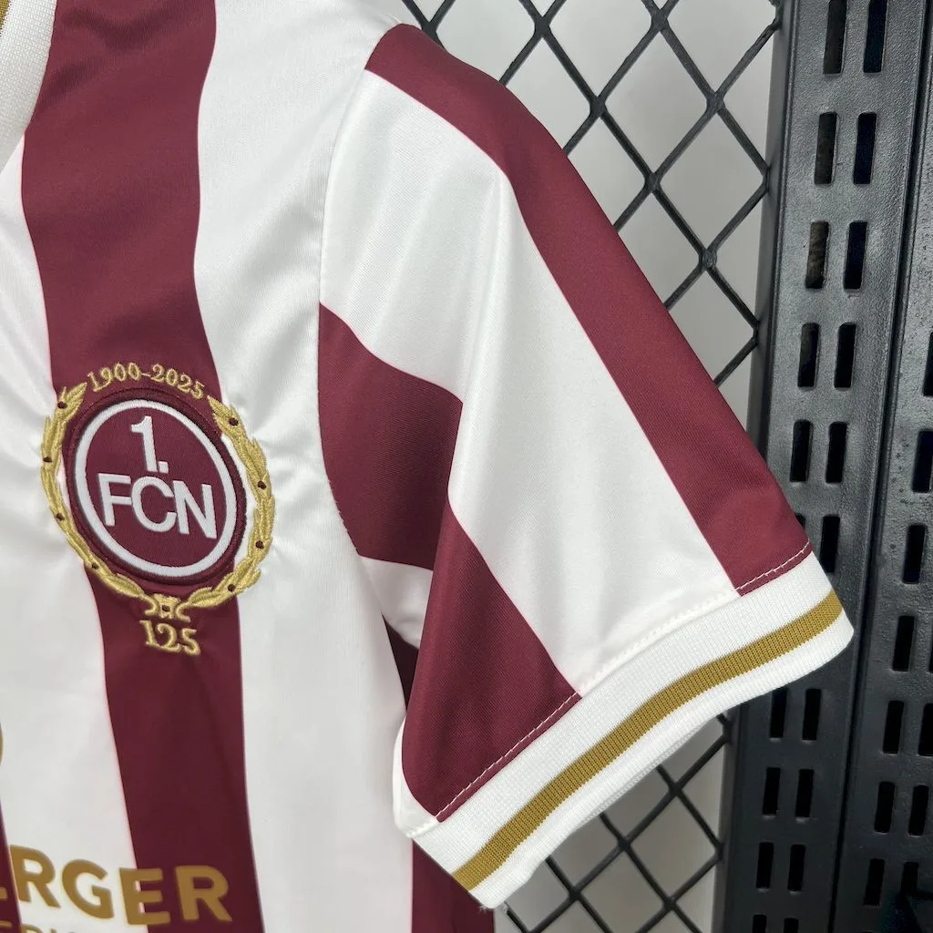 1. FC Nurnberg 2025/26 125th Anniversary Kids Kit, foto 5