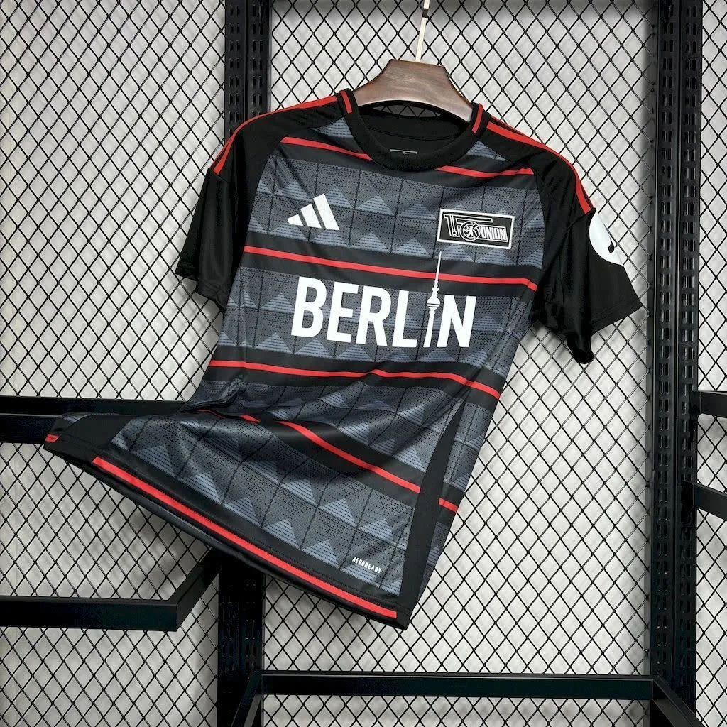 1. FC Union Berlin 2024/25 Away Jersey, foto 1