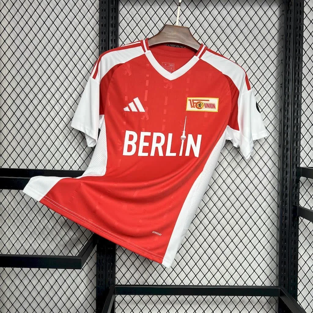 1.FC Union Berlin 2024/25 Home Jersey, foto 1