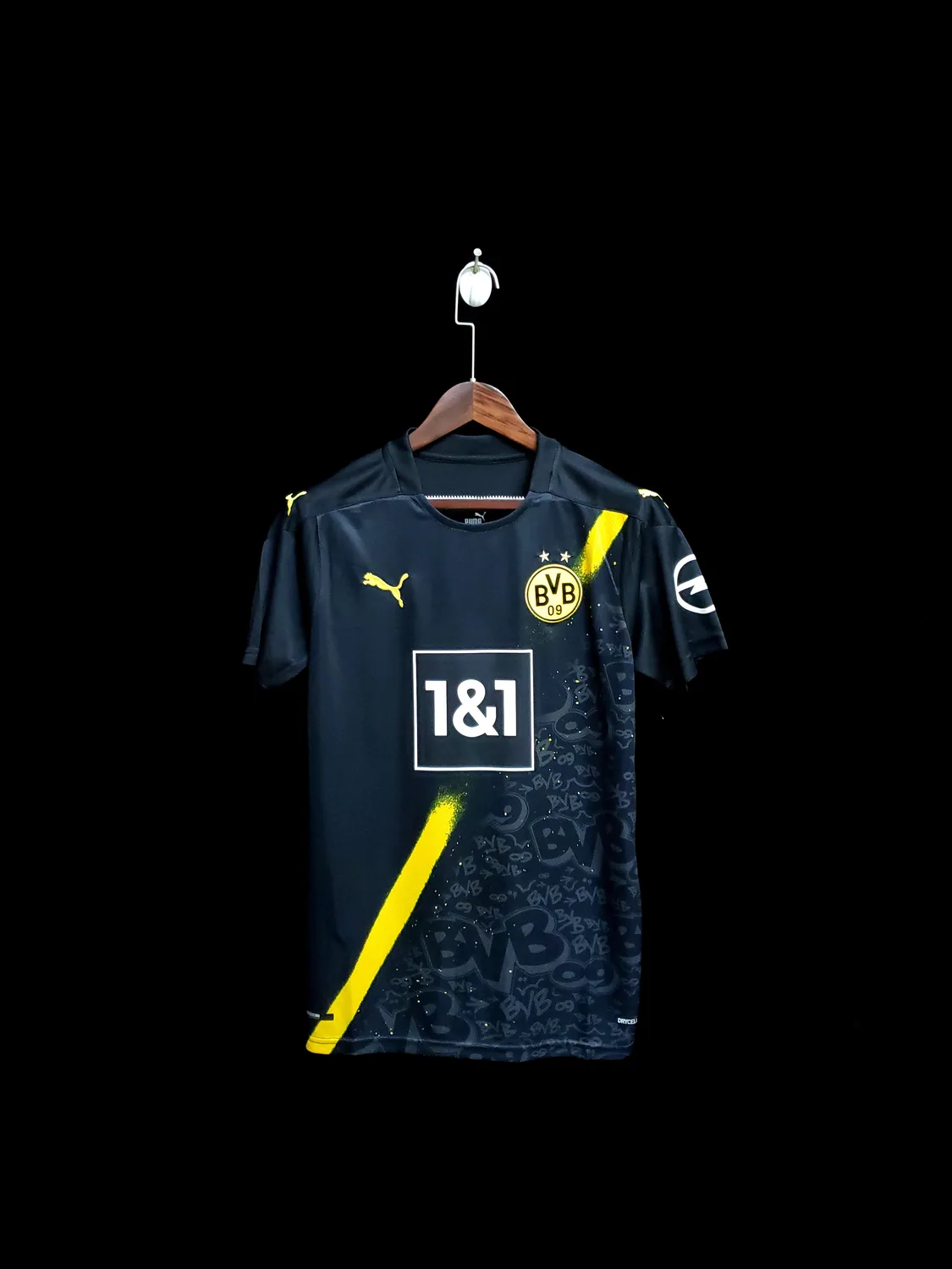 20-21 Dortmund Away
