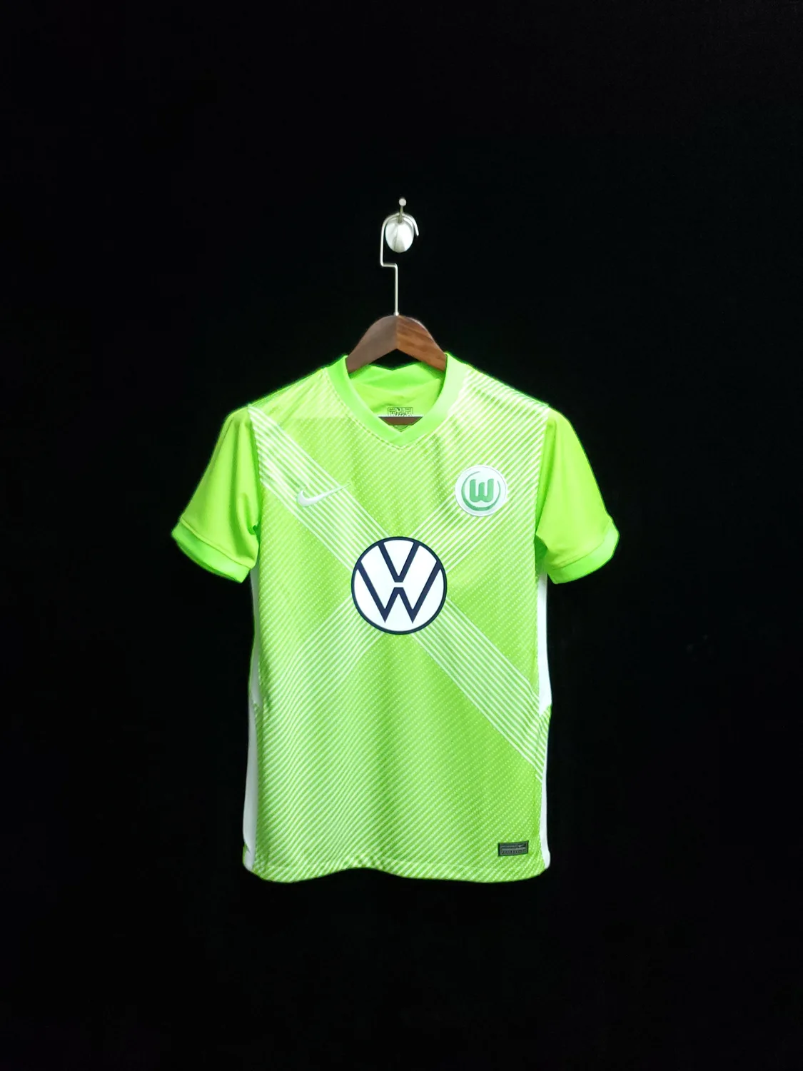20-21 Wolfsburg home
