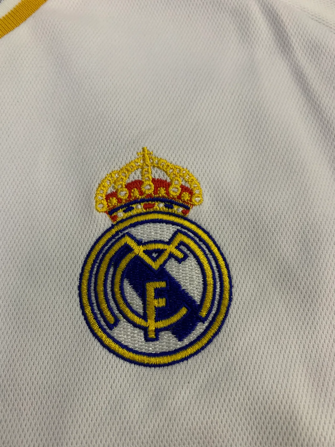 2023/24 Real Madrid Home Kids Kit, foto 3