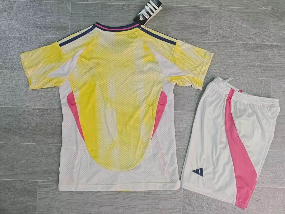 2024/25 Juventus Away Kids Kit, foto 3