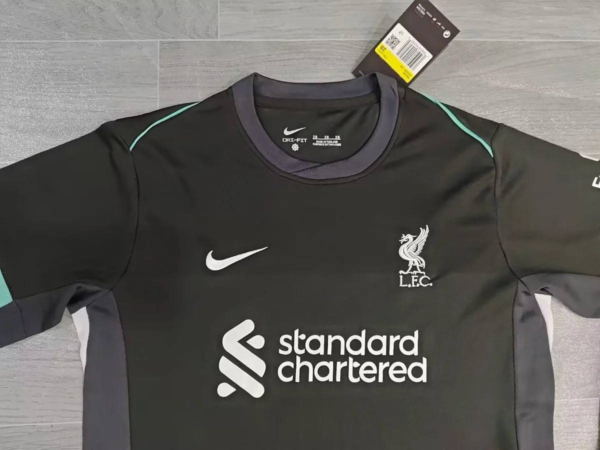 2024/25 Liverpool Away Kids Kit, foto 2