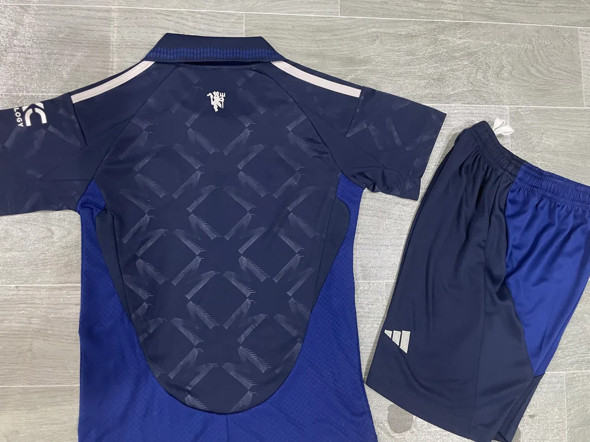 2024/25 Manchester United Away Kids Kit, foto 6