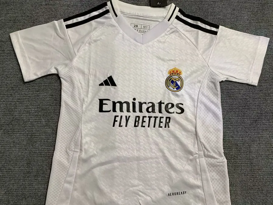 2024/25 Real Madrid Home Kids Kit, foto 3