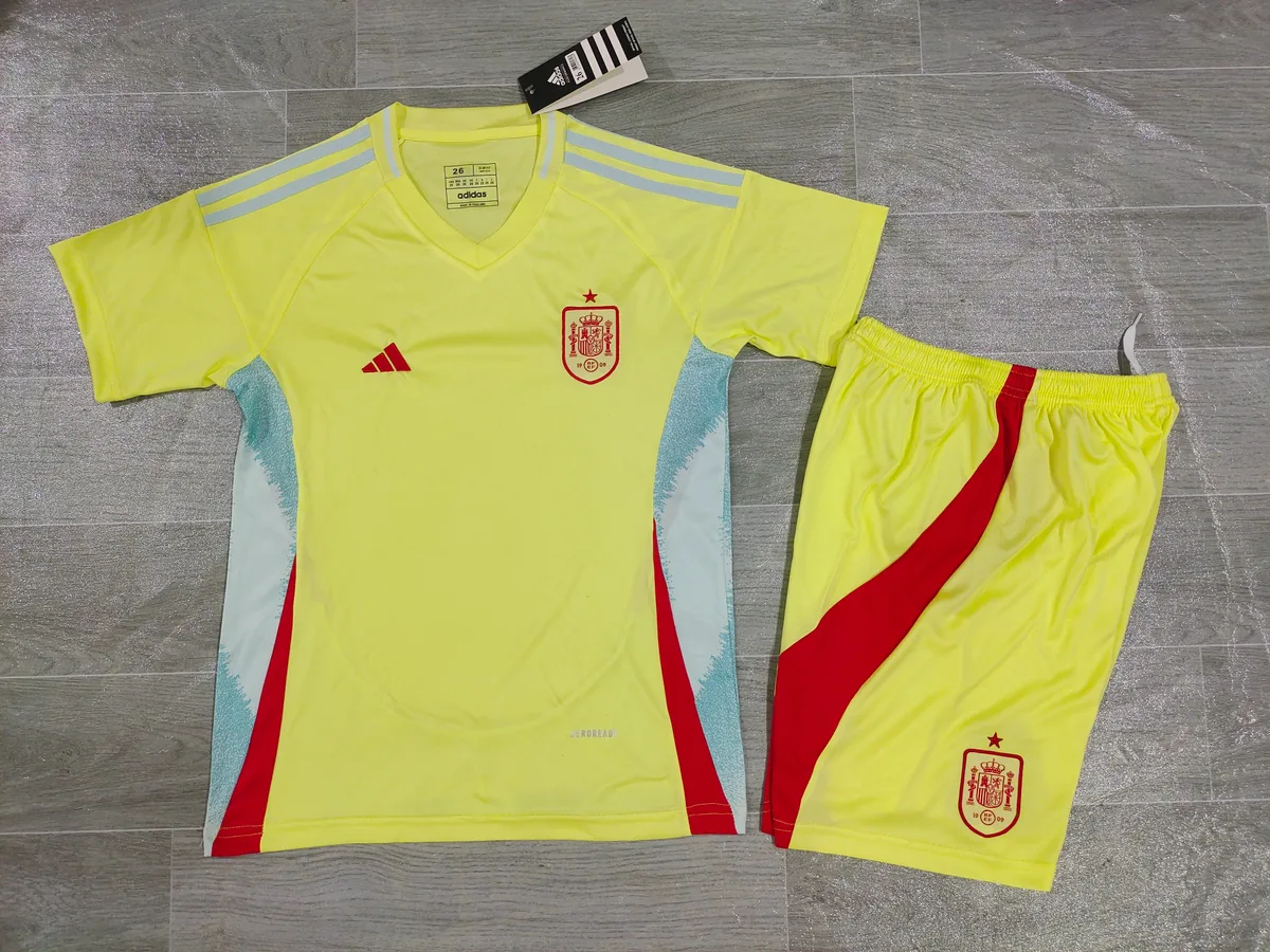 2024/25 Spain Away Kids Kit, foto 1
