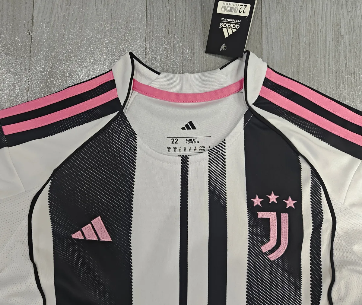 2025/26 Juventus Home Kids Kit, foto 6