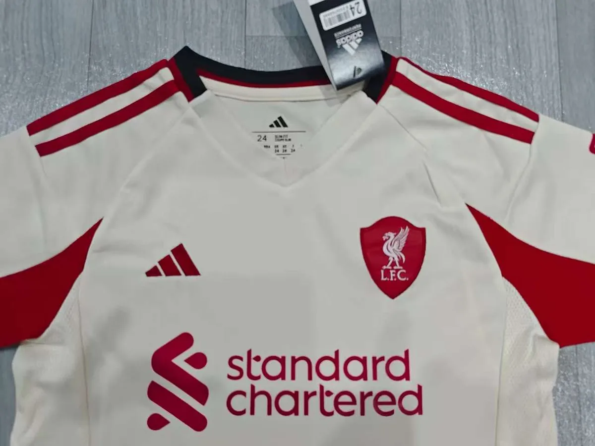 2025/26 Liverpool Away Kids Kit, foto 6
