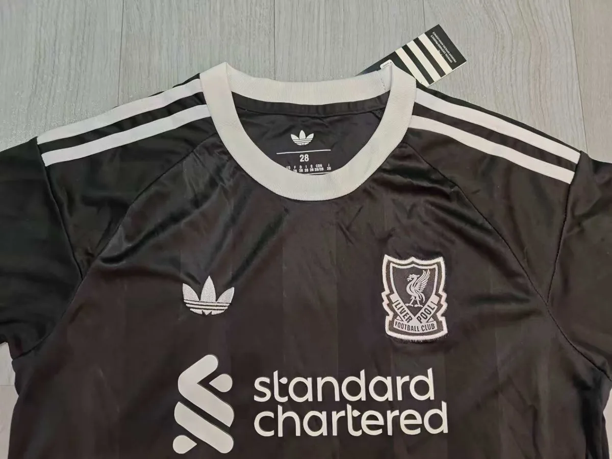 2025/26 Liverpool Goalkeeper Kids Kit, foto 6