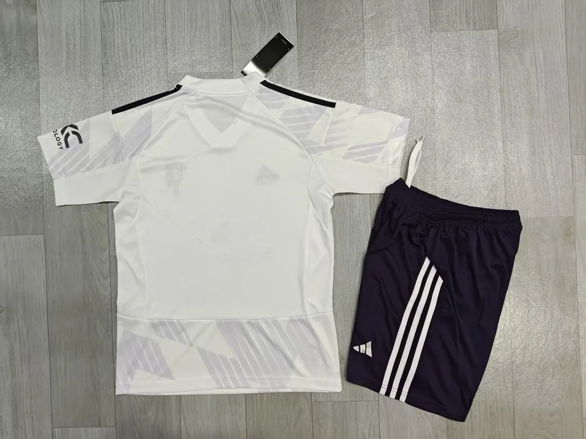 2025/26 Manchester United Away Kids Kit, foto 5