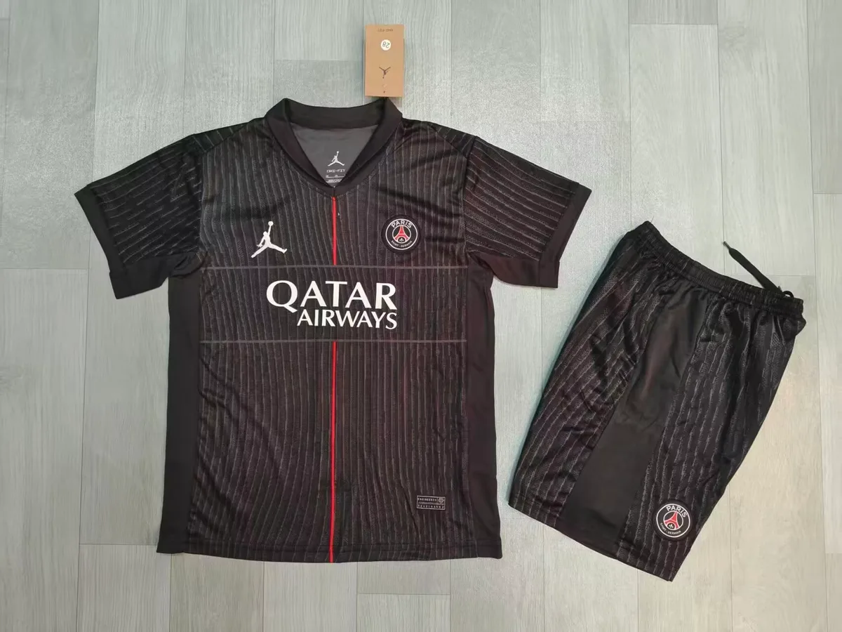 2025/26 Paris Saint-Germain Fourth Kids Kit, foto 2