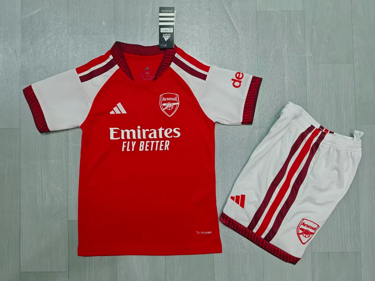 2026/27 Arsenal Home Kids Kit, foto 1
