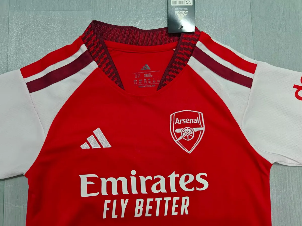 2026/27 Arsenal Home Kids Kit, foto 4