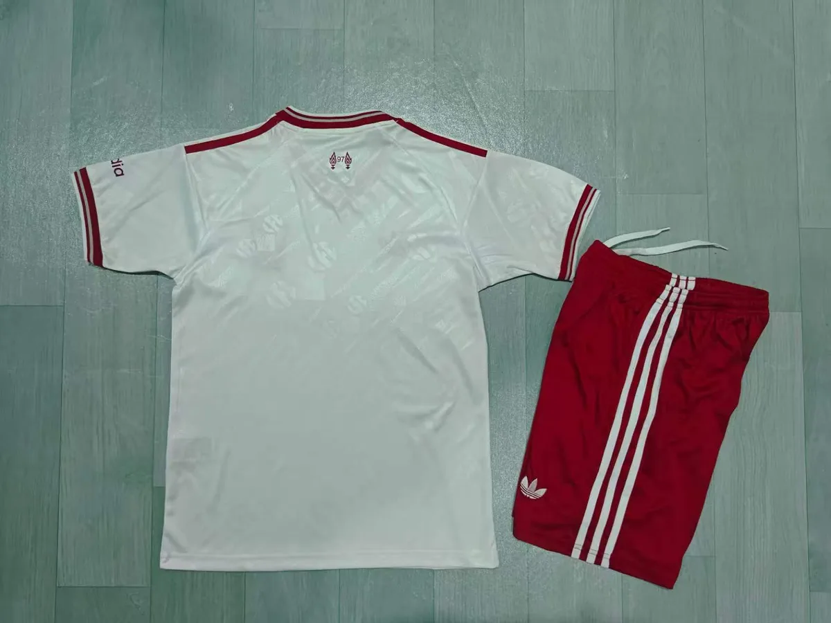 2026/27 Liverpool Away Kids Kit, foto 3