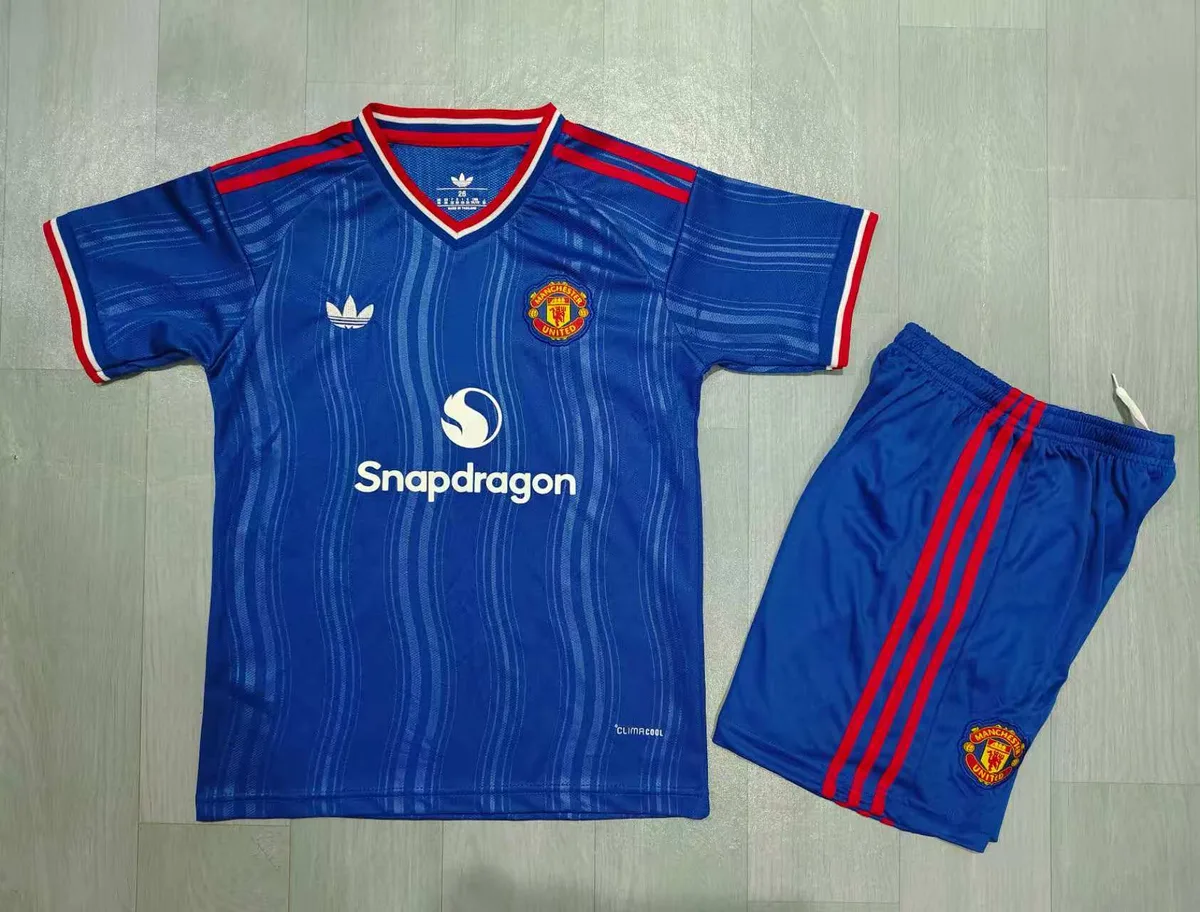 2026/27 Manchester United Away Kids Kit, foto 2