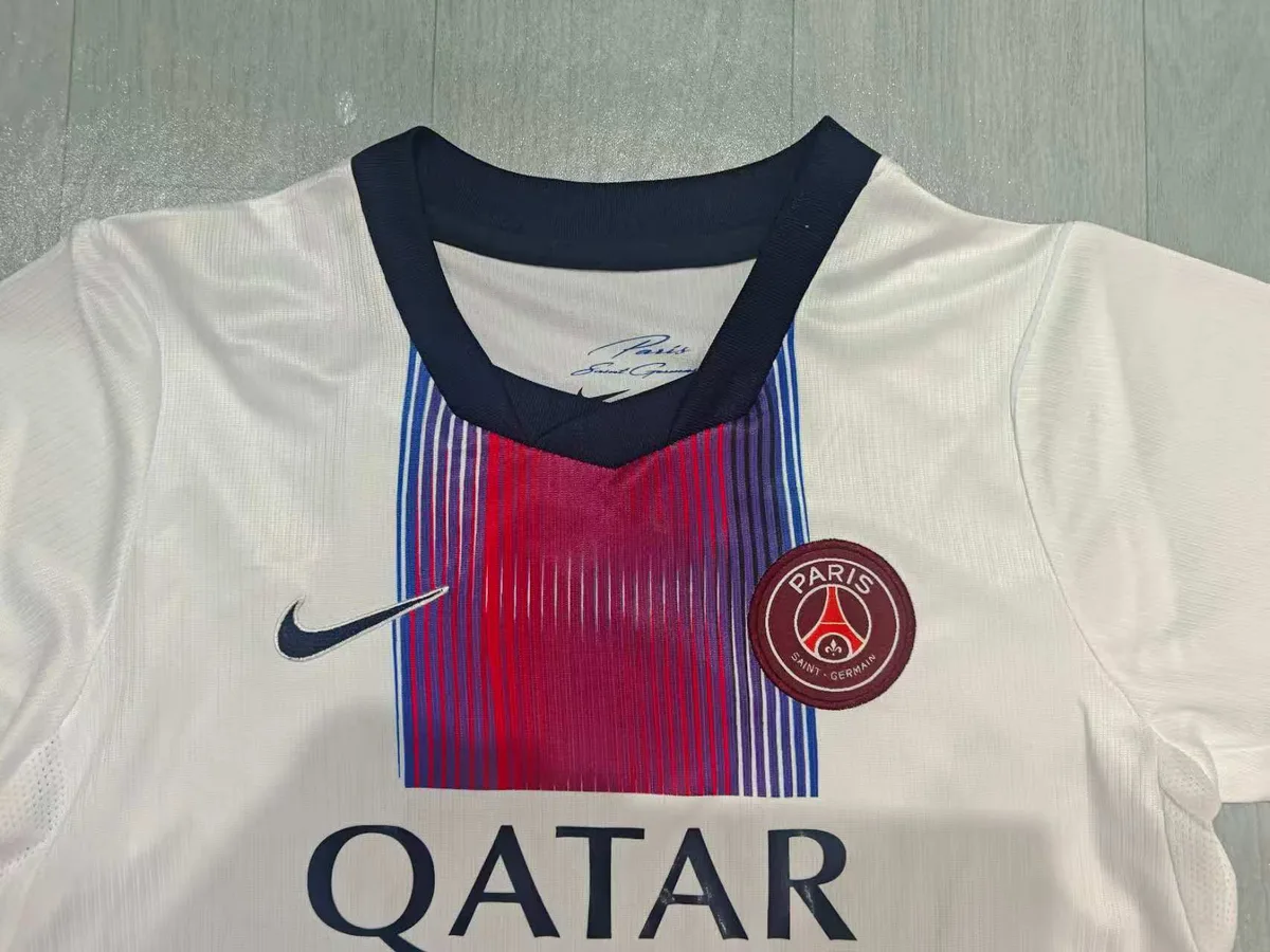 2026/27 Paris Saint-Germain Away Kids Kit, foto 4