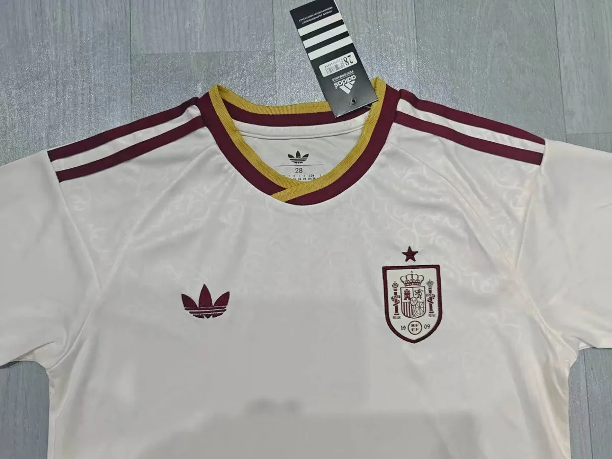 2026/27 Spain Away Embroidered Kids Kit, foto 4