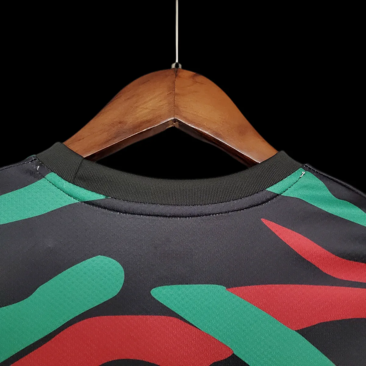 21-22 Olympique Marseille "OM Africa" Special Edition red black green, foto 3