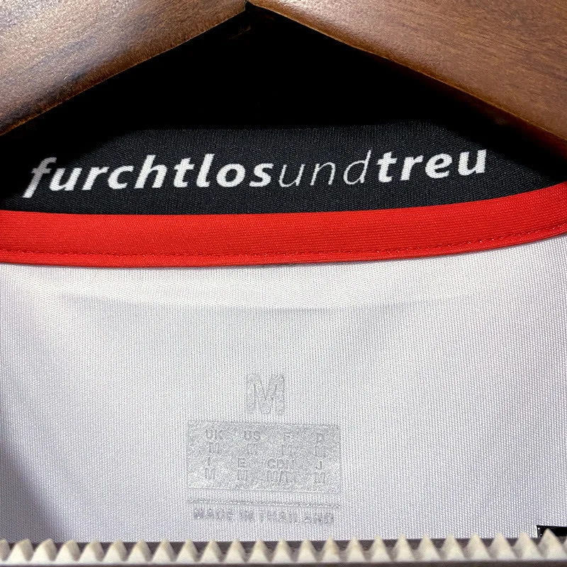 21-22 Stuttgart home S-XXL, foto 5