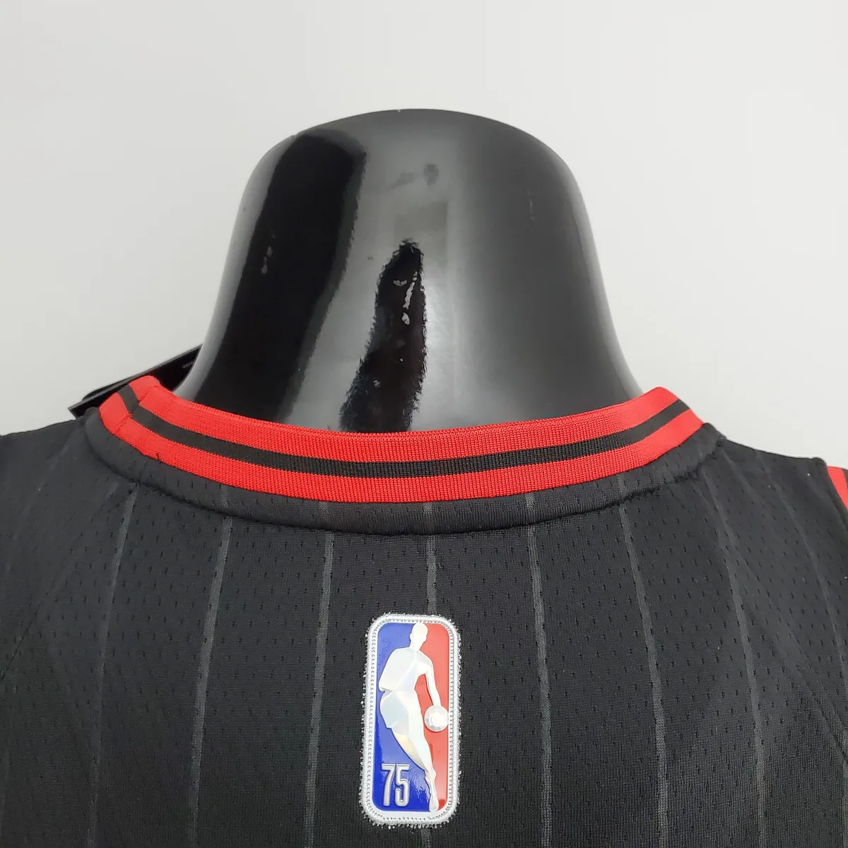 75th Anniversary Jordan #45 Bulls Flyers Black NBA Jersey, foto 5