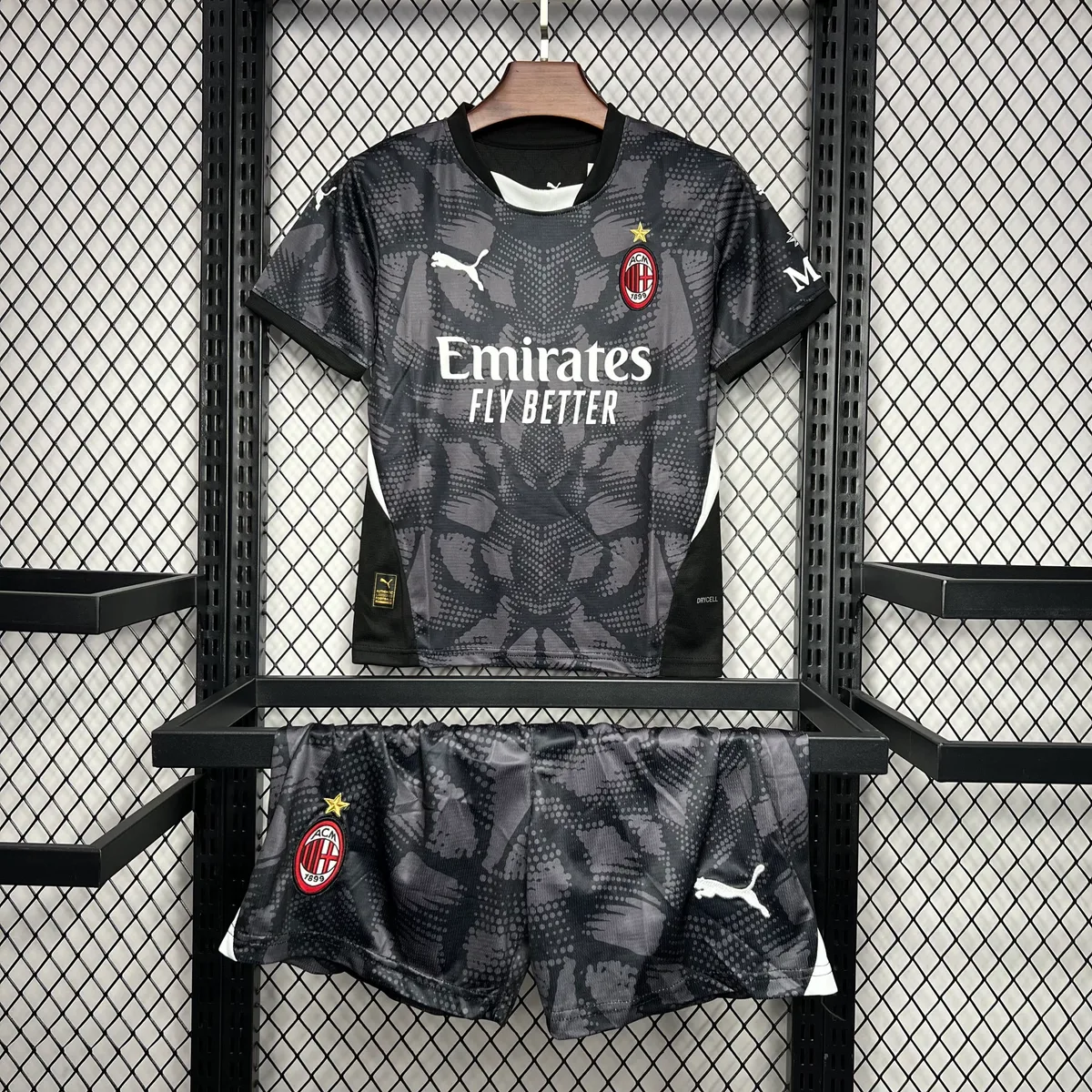 AC Milan 2024/25 Goalkeeper Jersey Black Kids Kit, foto 1