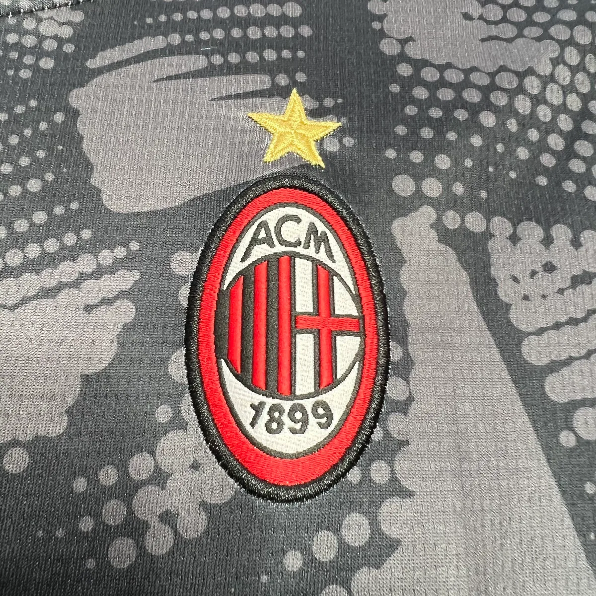 AC Milan 2024/25 Goalkeeper Jersey Black Kids Kit, foto 5