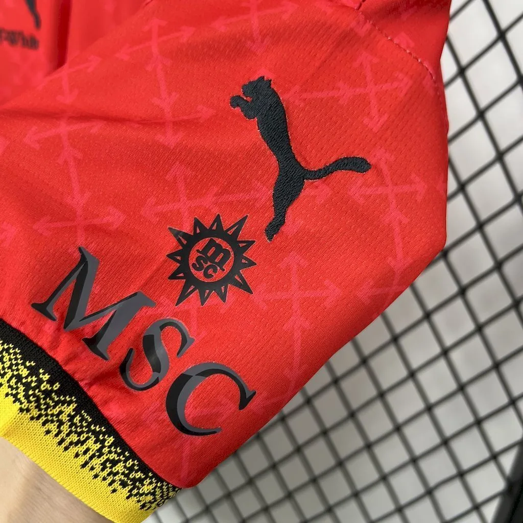 AC Milan 2025/26 Co-Branded Red Edition Kids Kit, foto 5