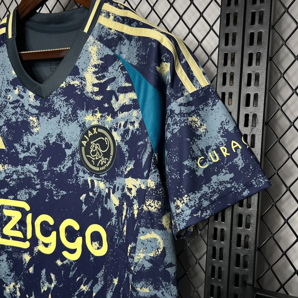 Ajax 2024/25 Away Jersey, foto 1