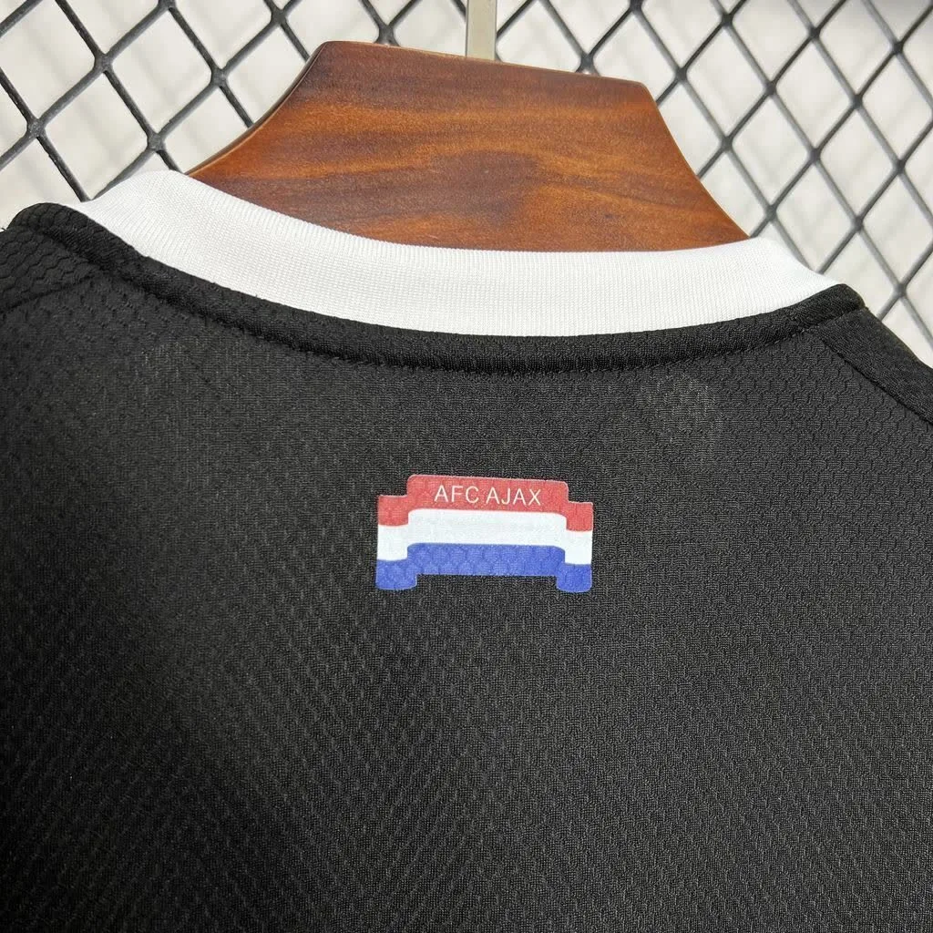 Ajax 2024/25 Training Jersey, foto 3