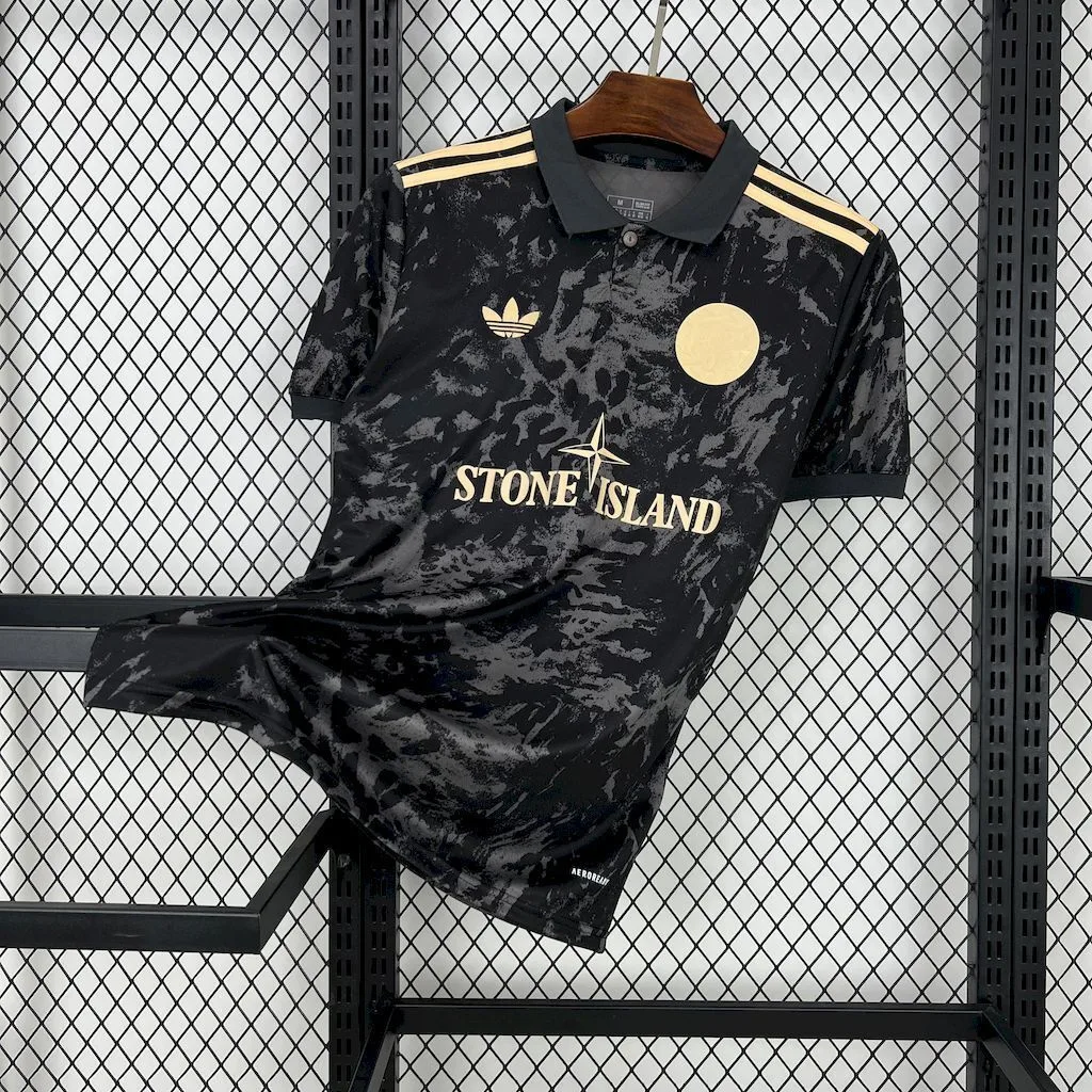 Ajax 2025/26 Stone Island Jersey, foto 1