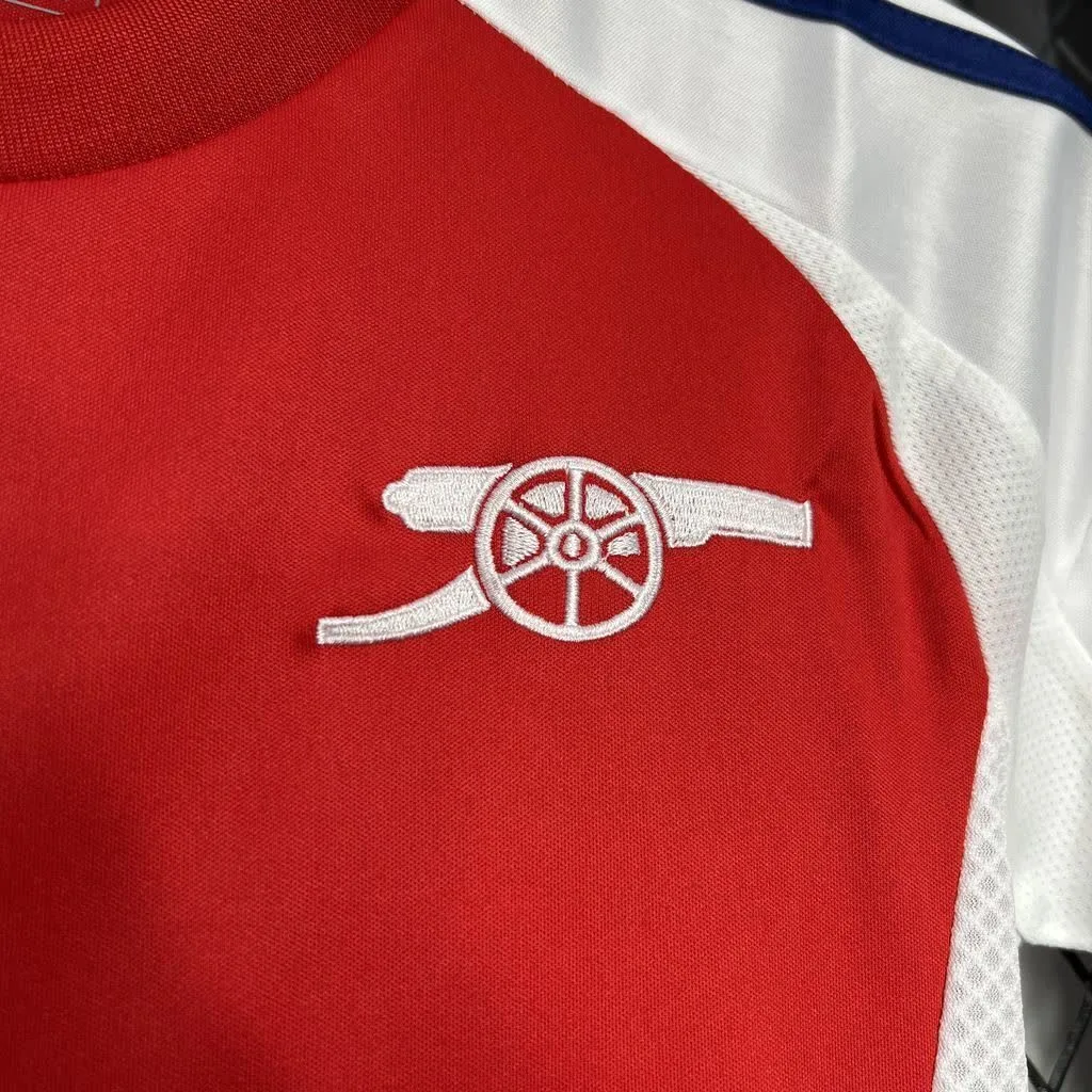 Arsenal 2024/25 Home Kids Kit, foto 3