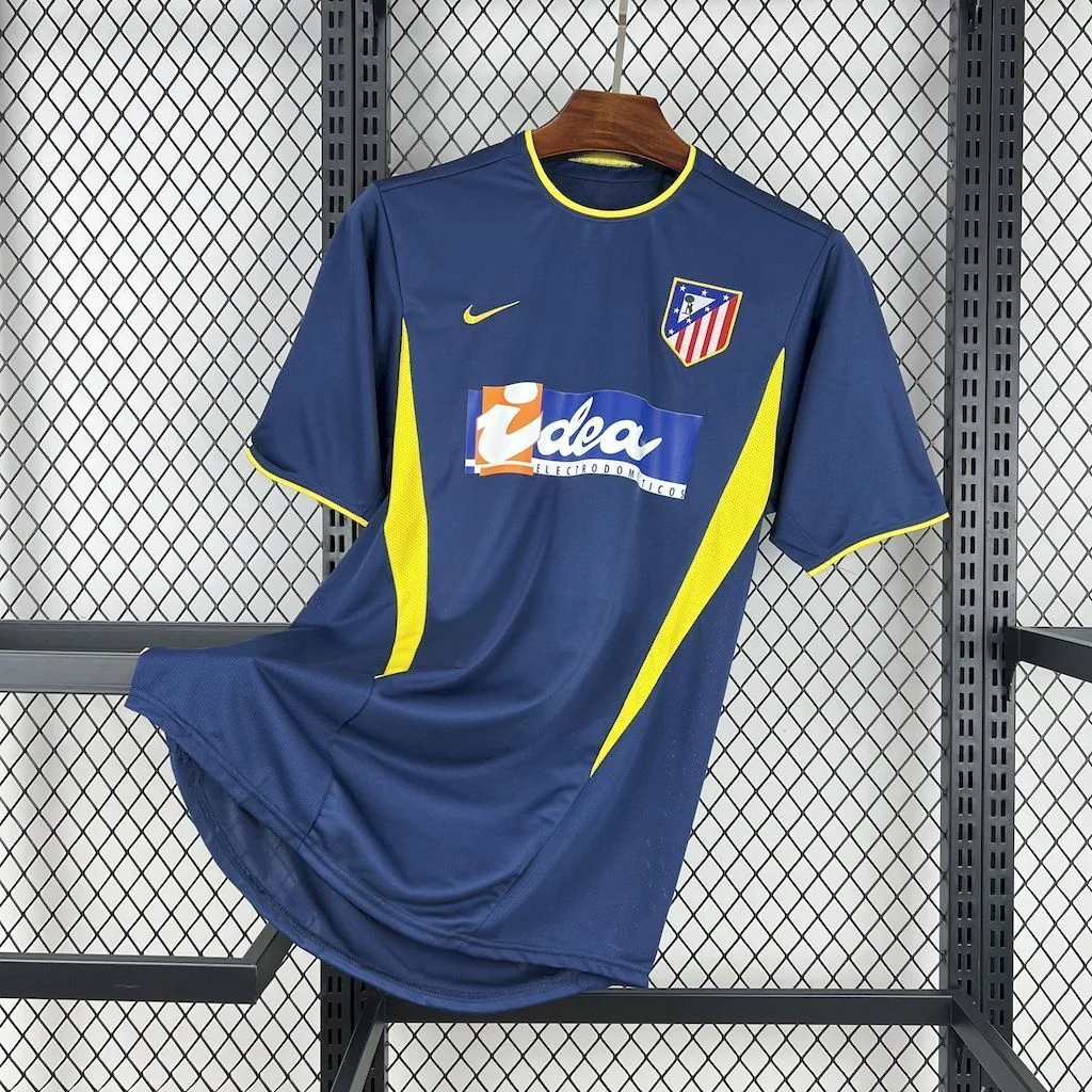 Atletico Madrid 2002/03 Away Retro Jersey, foto 1