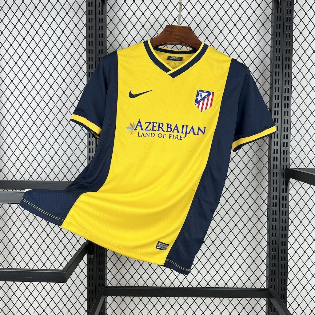 Atletico Madrid 2013/14 Away Retro Jersey, foto 1
