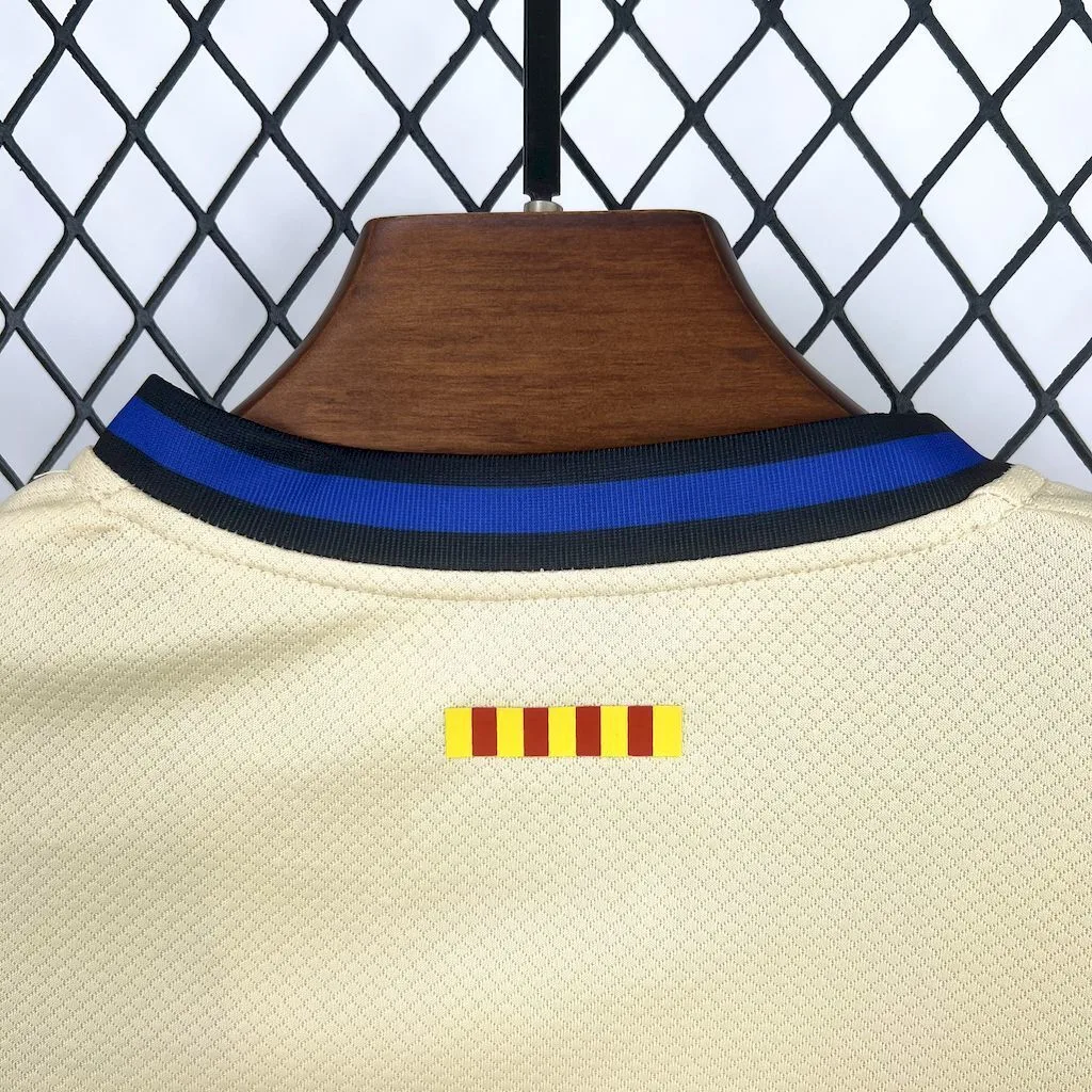 Barcelona 2025/26 Away Kids Kit, foto 3