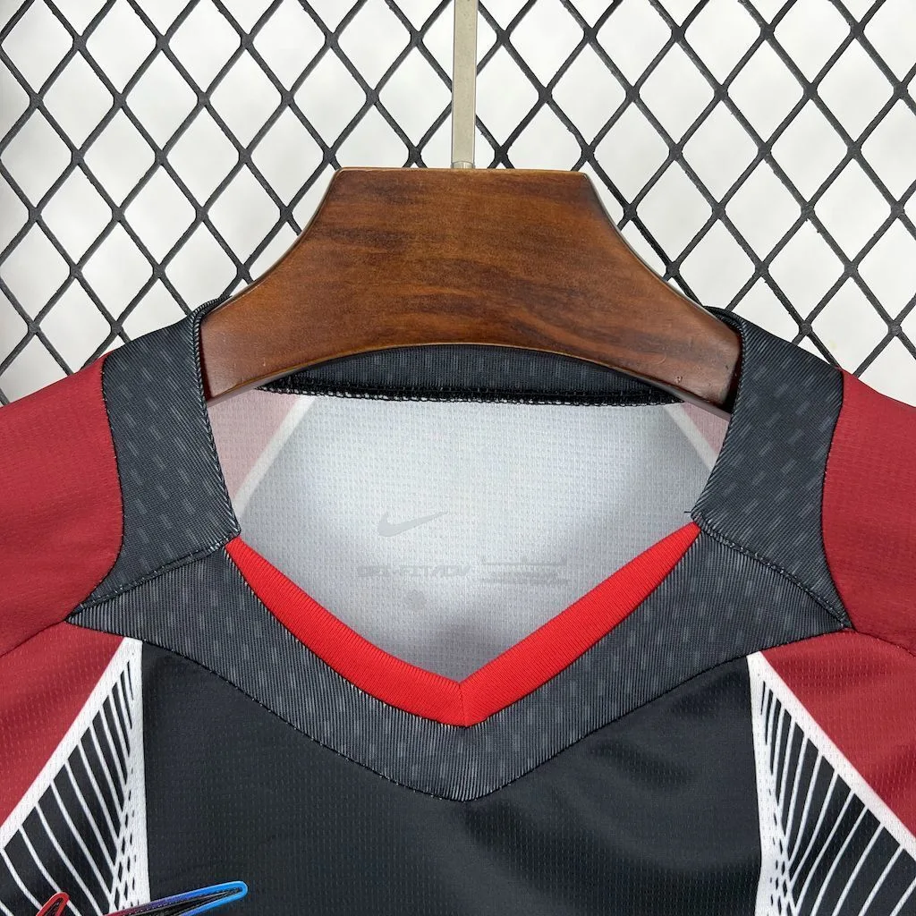 Barcelona 2025/26 Black and red special edition Jersey (With Champions League), foto 6