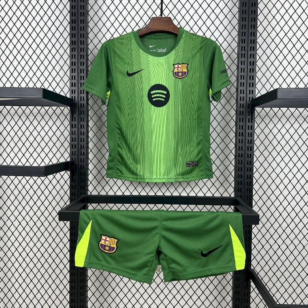 Barcelona 2025/26 Green Goalkeeper Kids Kit, foto 1