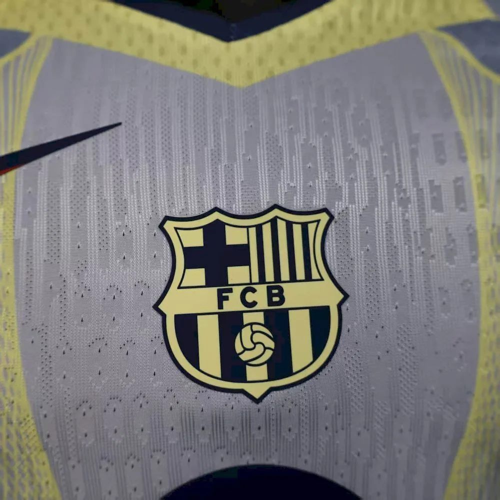 Barcelona 2025/26 Purple Special Edition Jersey Player Version, foto 4