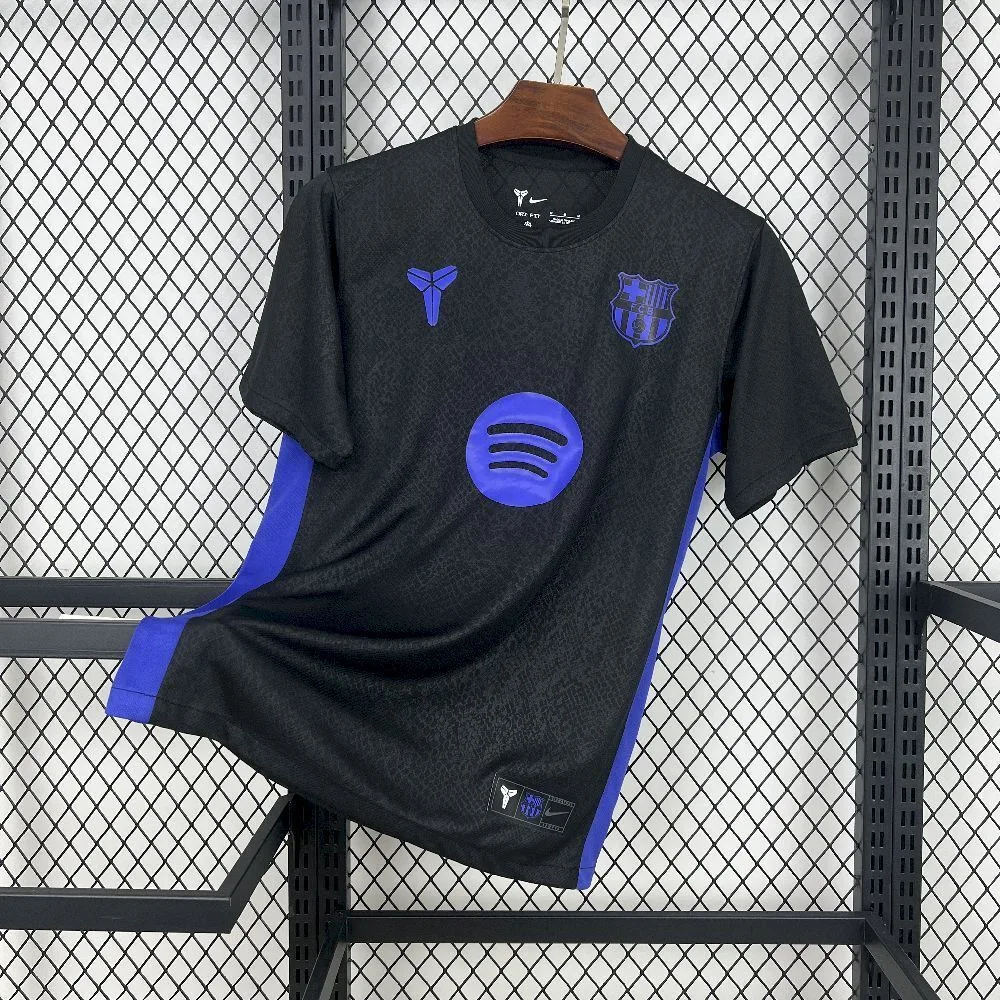 Barcelona 2025/26 x Kobe Bryant Pre-Match Away Jersey, foto 1