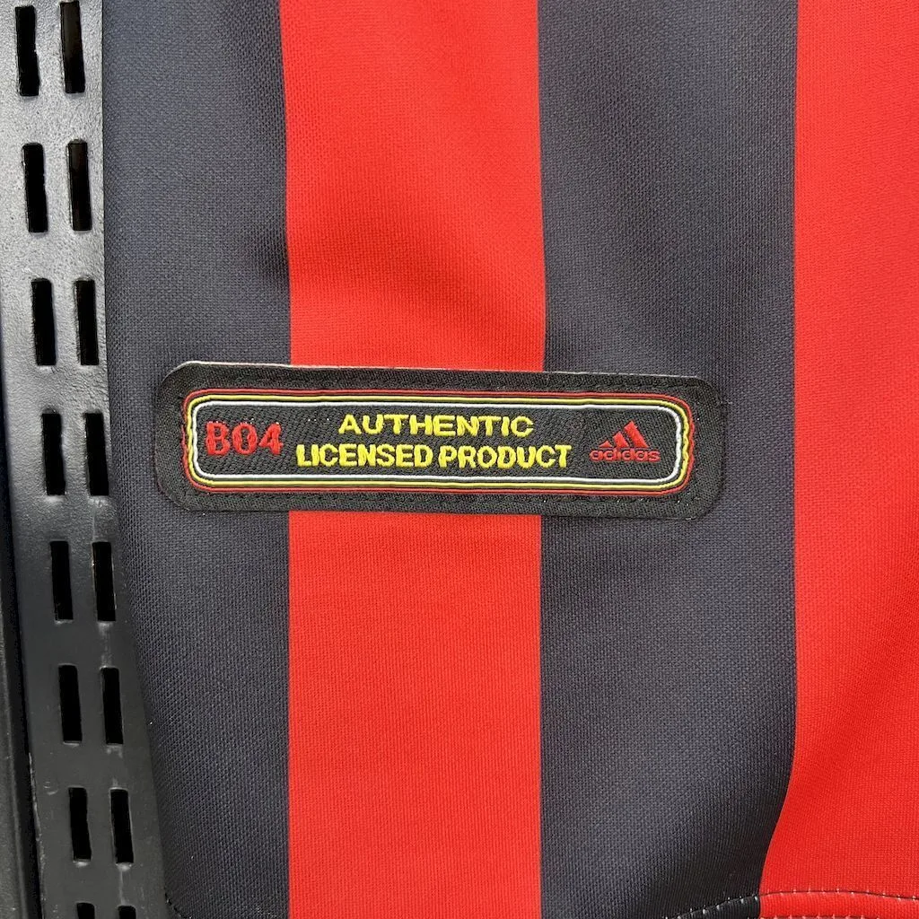 Bayer 04 Leverkusen 2000/01 Home Retro Jersey, foto 4