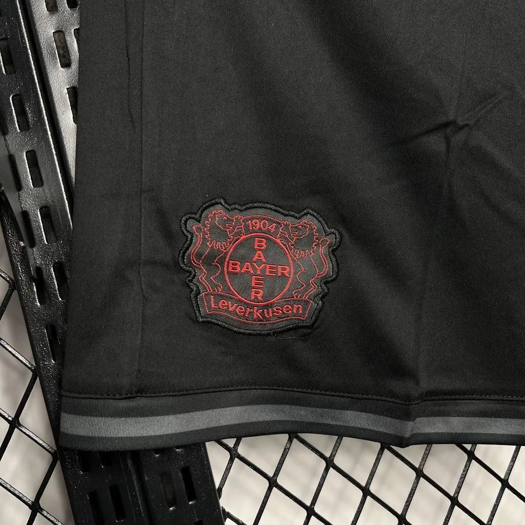 Bayer 04 Leverkusen 2024/25 Home Shorts, foto 4