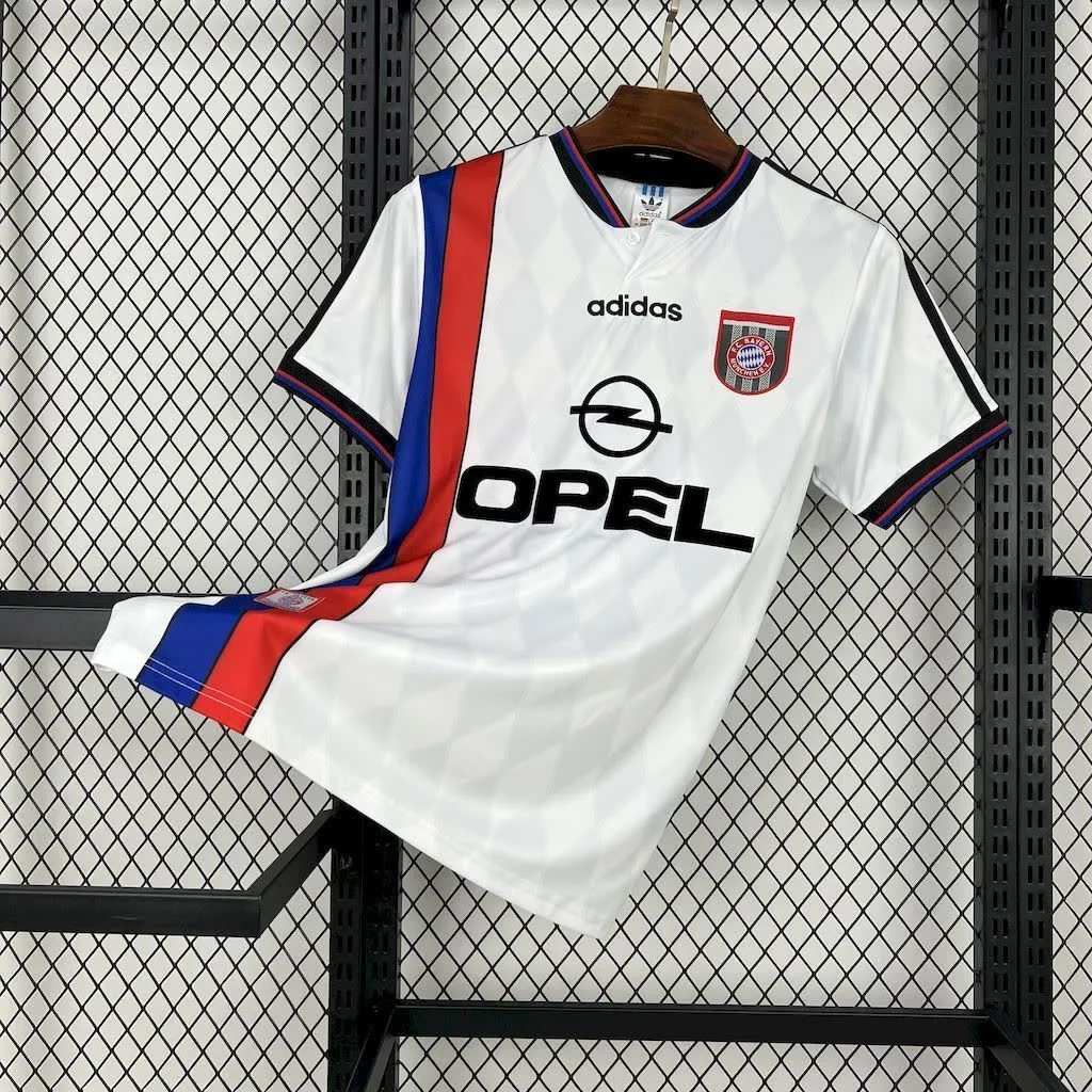 Bayern Munich 1995/96 Away Retro Jersey, foto 1