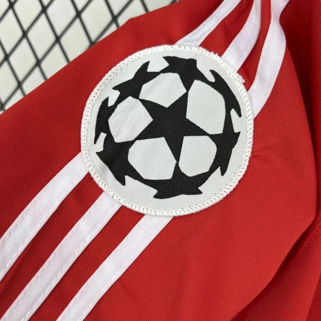 Bayern Munich 2001/02 UEFA Champions League Edition Retro Jersey, foto 3