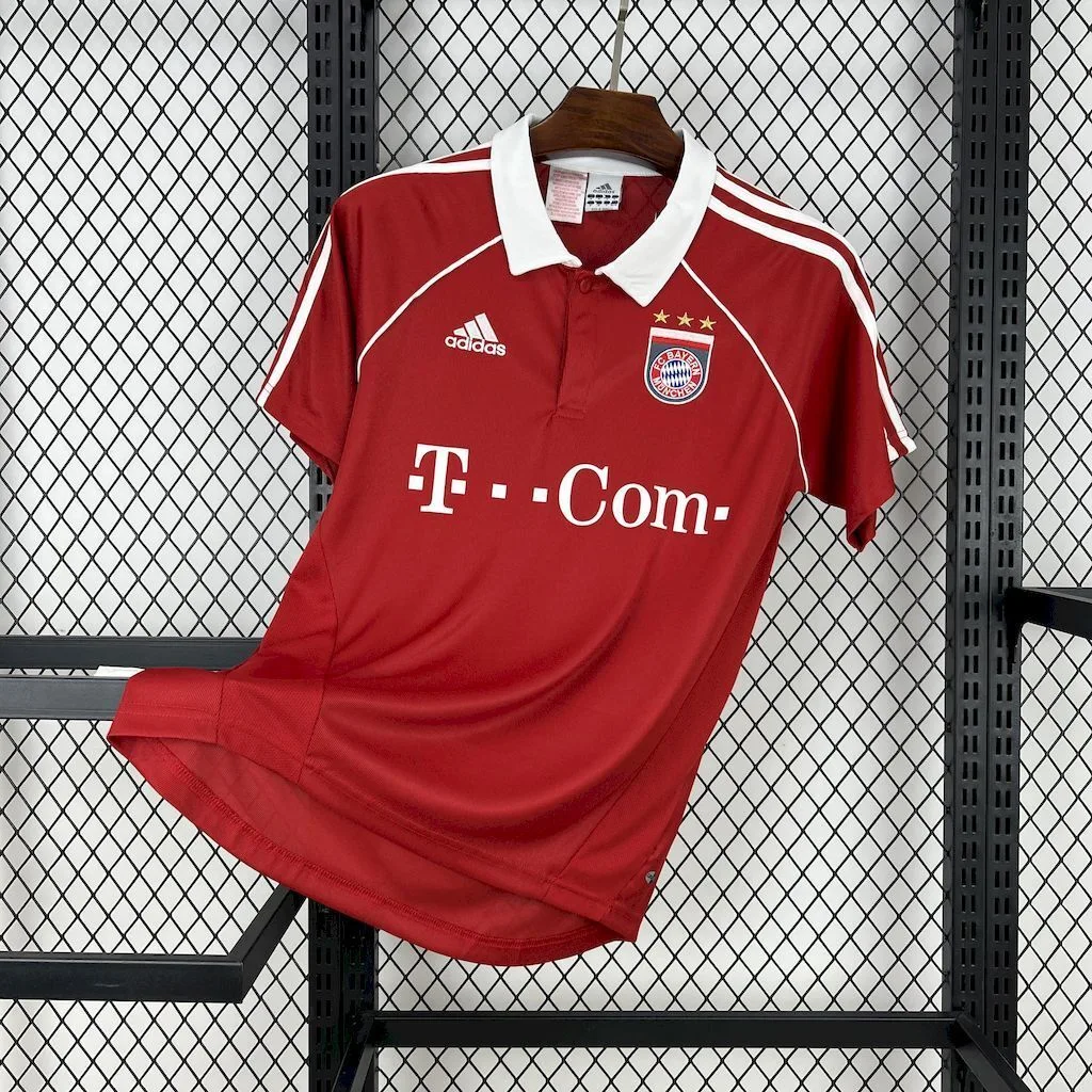 Bayern Munich 2005/06 Home Retro Jersey, foto 1