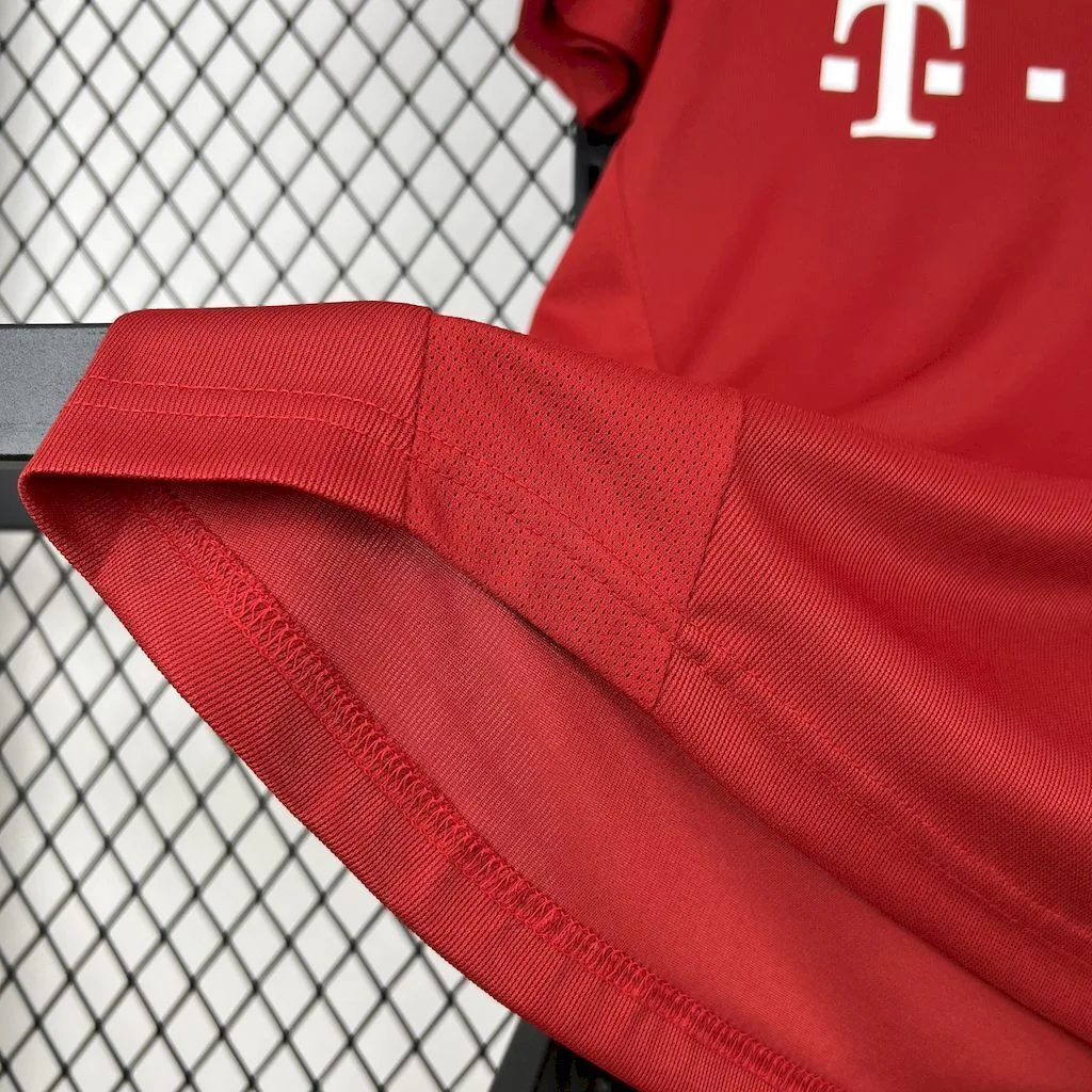 Bayern Munich 2005/06 Home Retro Jersey, foto 5