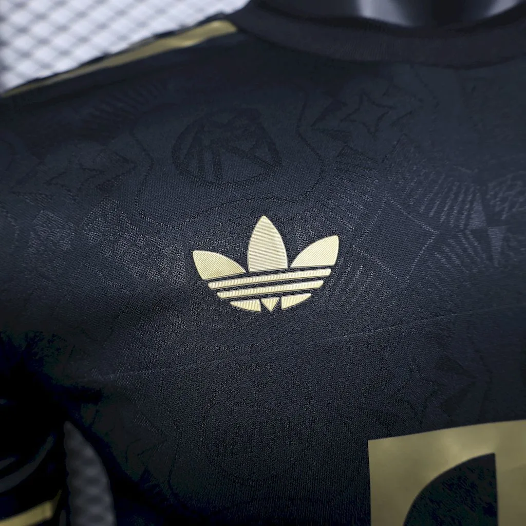 Bayern Munich 2024/25 125 Anniversary Black Jersey Player Version, foto 6