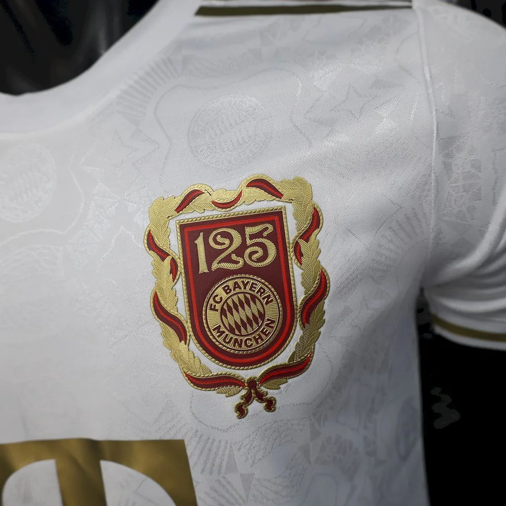 Bayern Munich 2024/25 125 Anniversary White Jersey Player Version, foto 2
